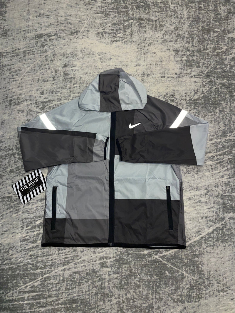 Nike windrunner wild run panel jacket sales